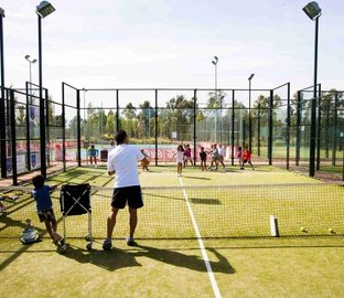 Padel  Vincci Valdecañas Golf 4* Cáceres