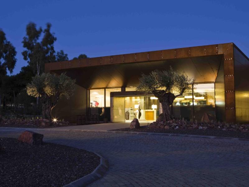 Parcheggio Vincci Valdecañas Golf 4* Cáceres Parcheggio Vincci Valdecañas Golf 4* Cáceres