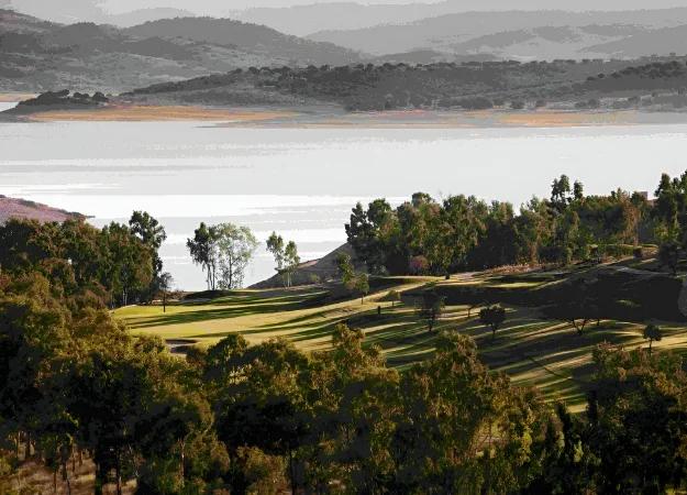 Pinares (zona césped) Vincci Valdecañas Golf 4* Cáceres Pinares (zona césped) Vincci Valdecañas Golf 4* Cáceres