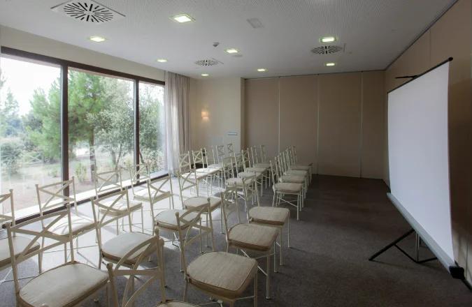 Salón Ibores Vincci Valdecañas Golf 4* Cáceres Salón Ibores Vincci Valdecañas Golf 4* Cáceres